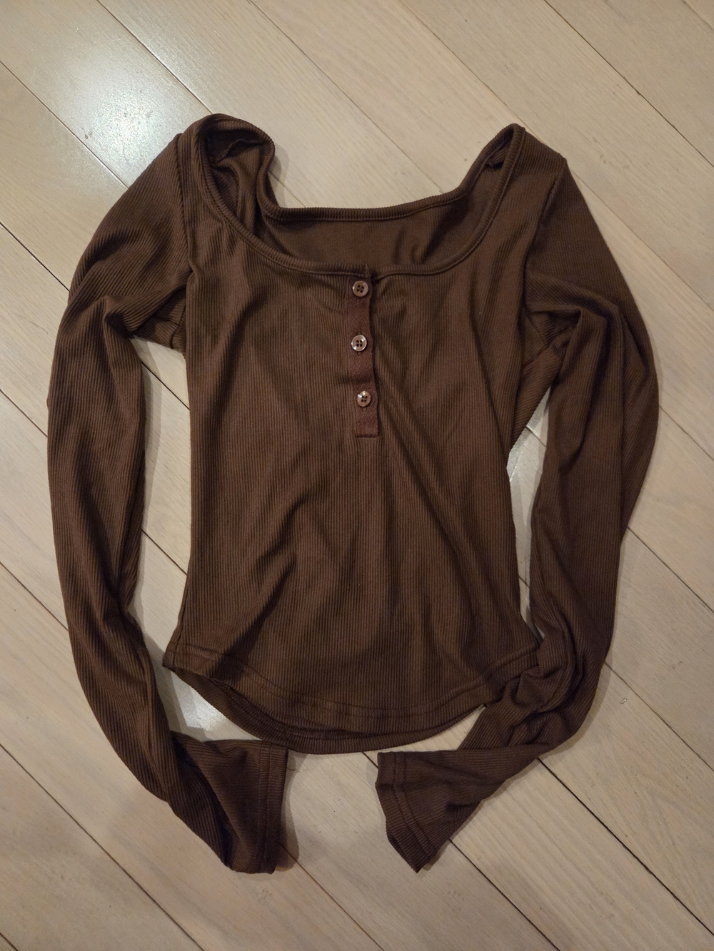 Women’s Ribbed Long-Sleeve Henley Top - Brown *PLEASE PURCHASE WITH ANOTHER ITEM
